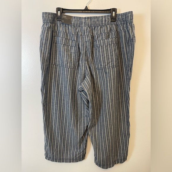 Lane Bryant Linen Blend Crop Capri Striped Draw String Size 16 Blue - Picture 2 of 10